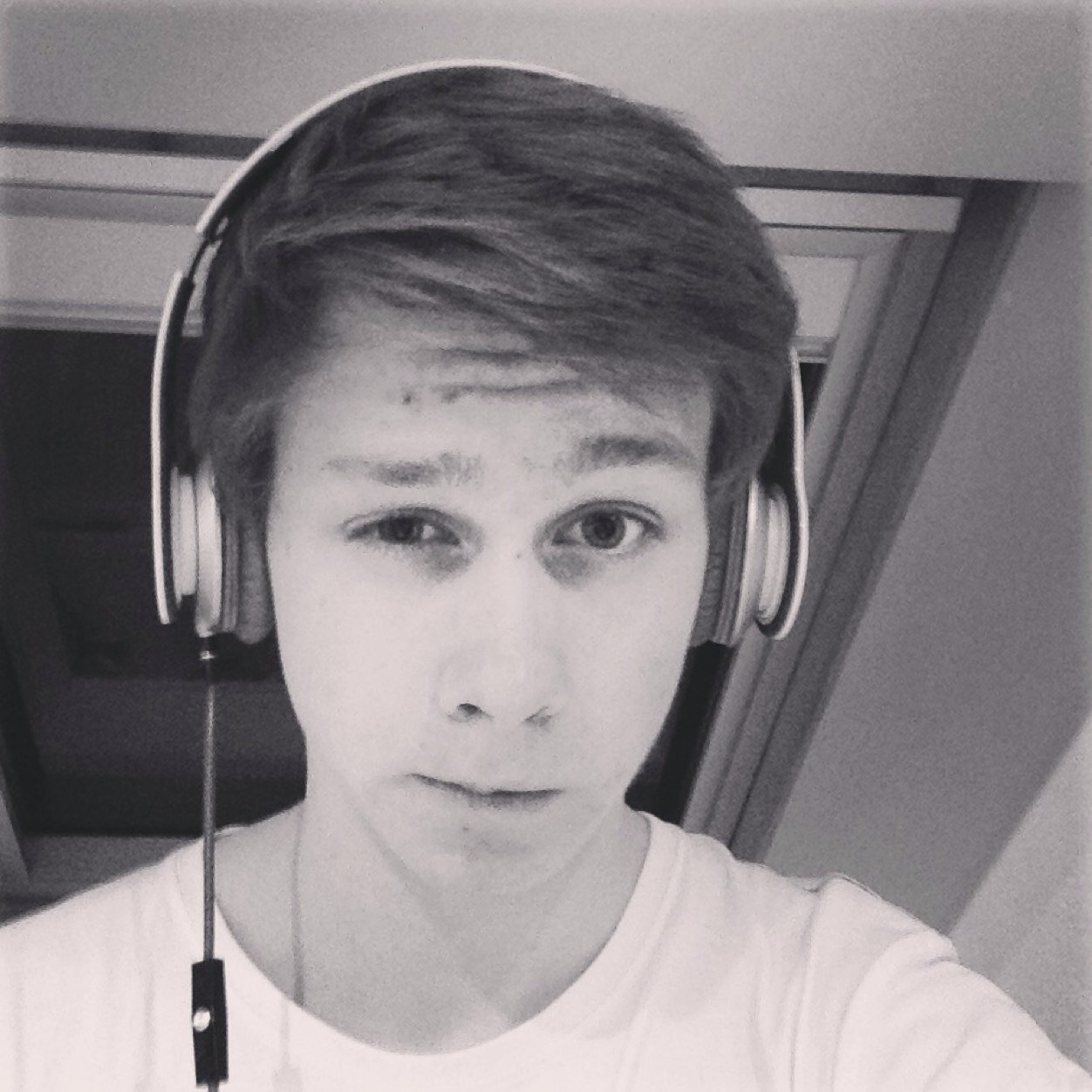 Marcoscha13's profile picture. 