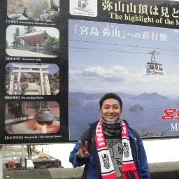 Bermimpilah, Berjuanglah, dan Jangan menyerah.
Manisnya hidup terasa setelah lelah berjuang.