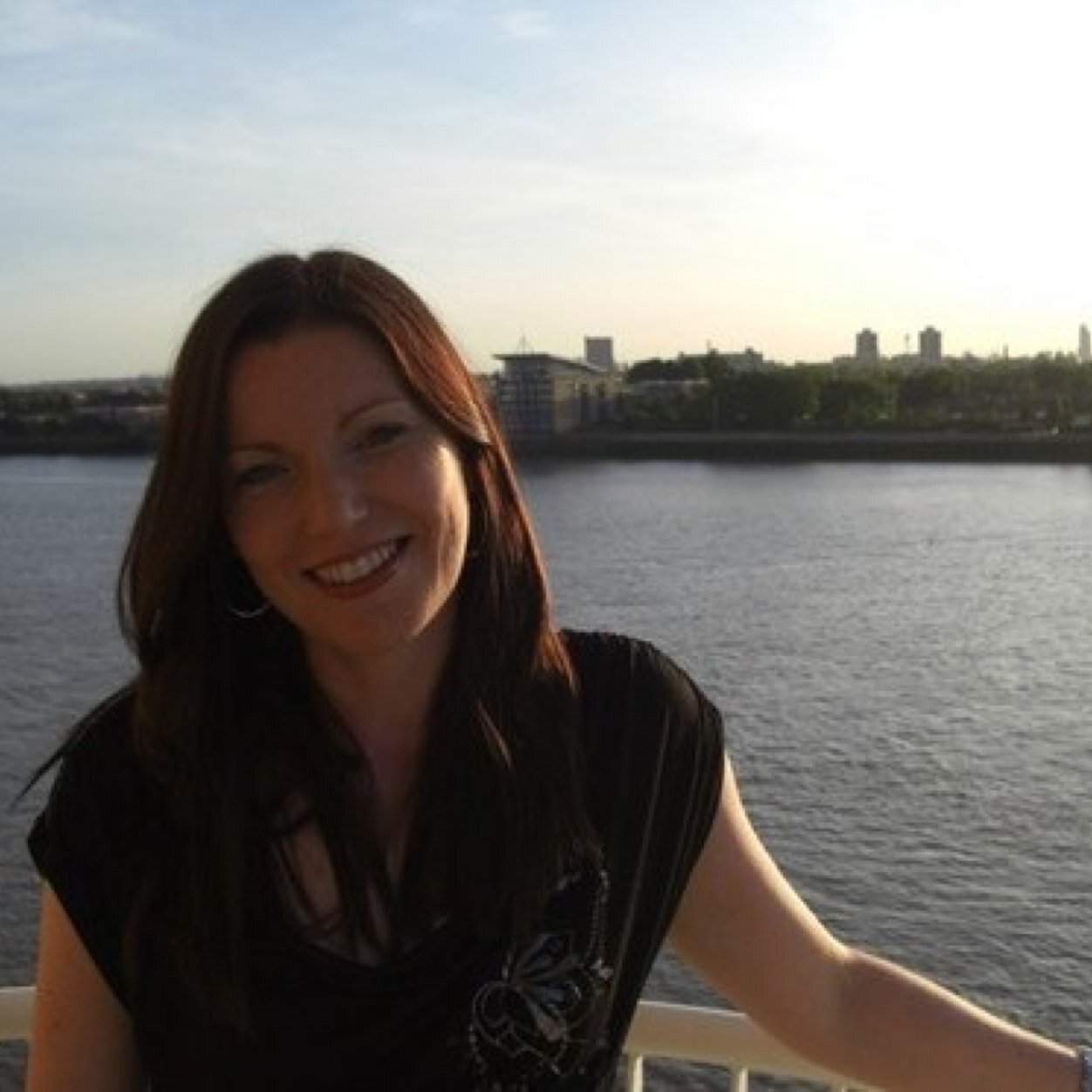 SJBell7's profile picture. Irish born, London living. Fitness, food, books, travel. I've survived, I've trekked Peru & Romania. Where next?