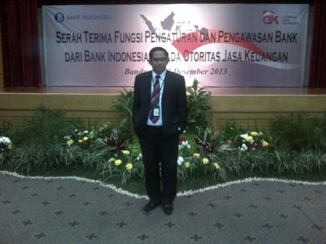 hard worker, sometimes nervous with deadline, and perfectionist