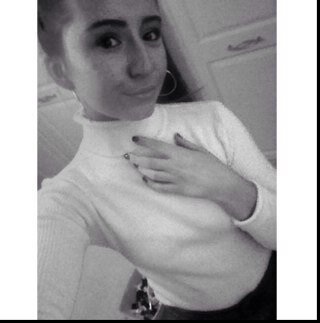 beckycorbettx's profile picture. . IG; beckycorbett_