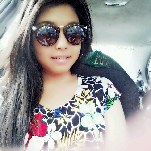 dewaayugheovany's profile picture. 