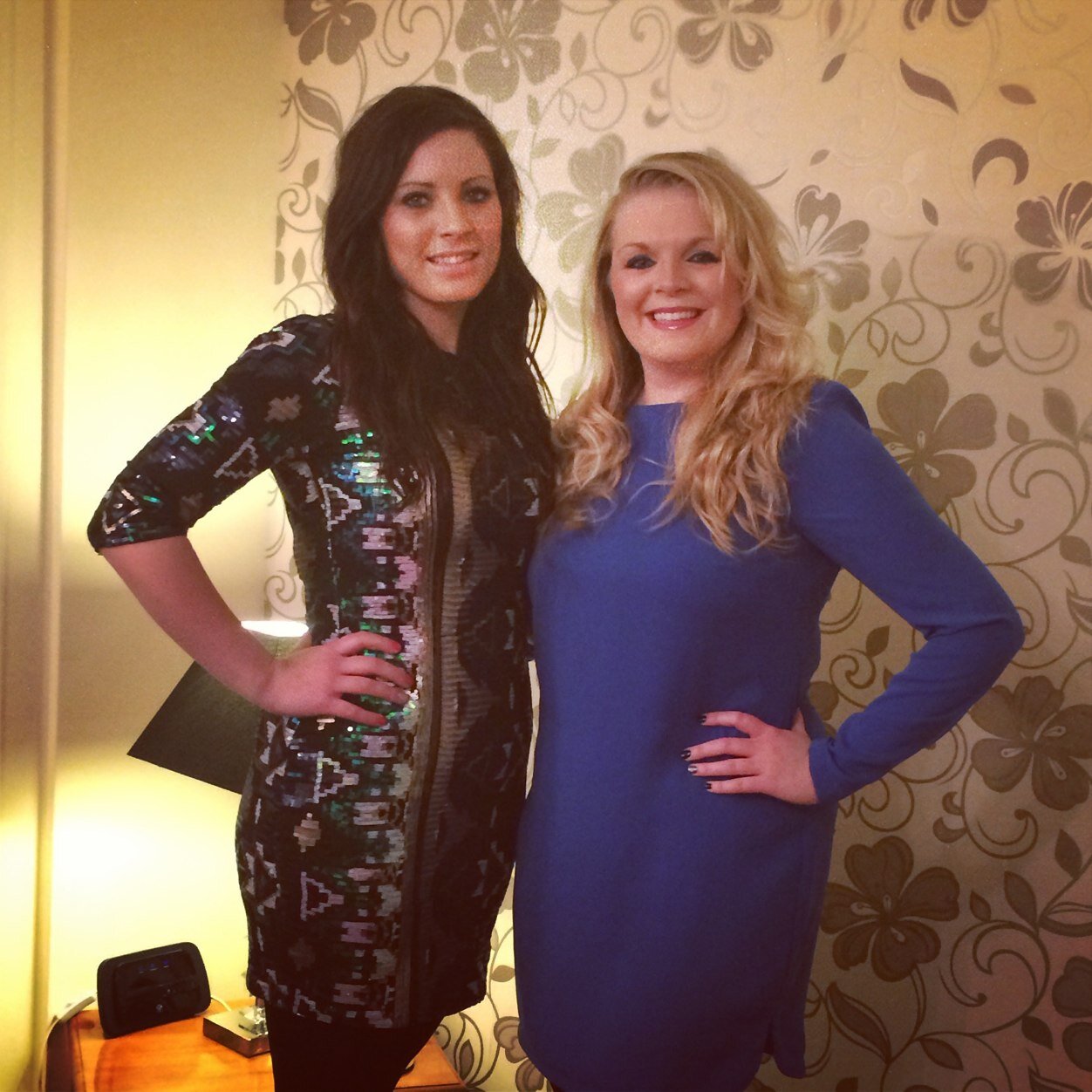 linzi_pinzi's profile picture. You can't choose if they kick you but you can choose not to show the pain. Love with no fear