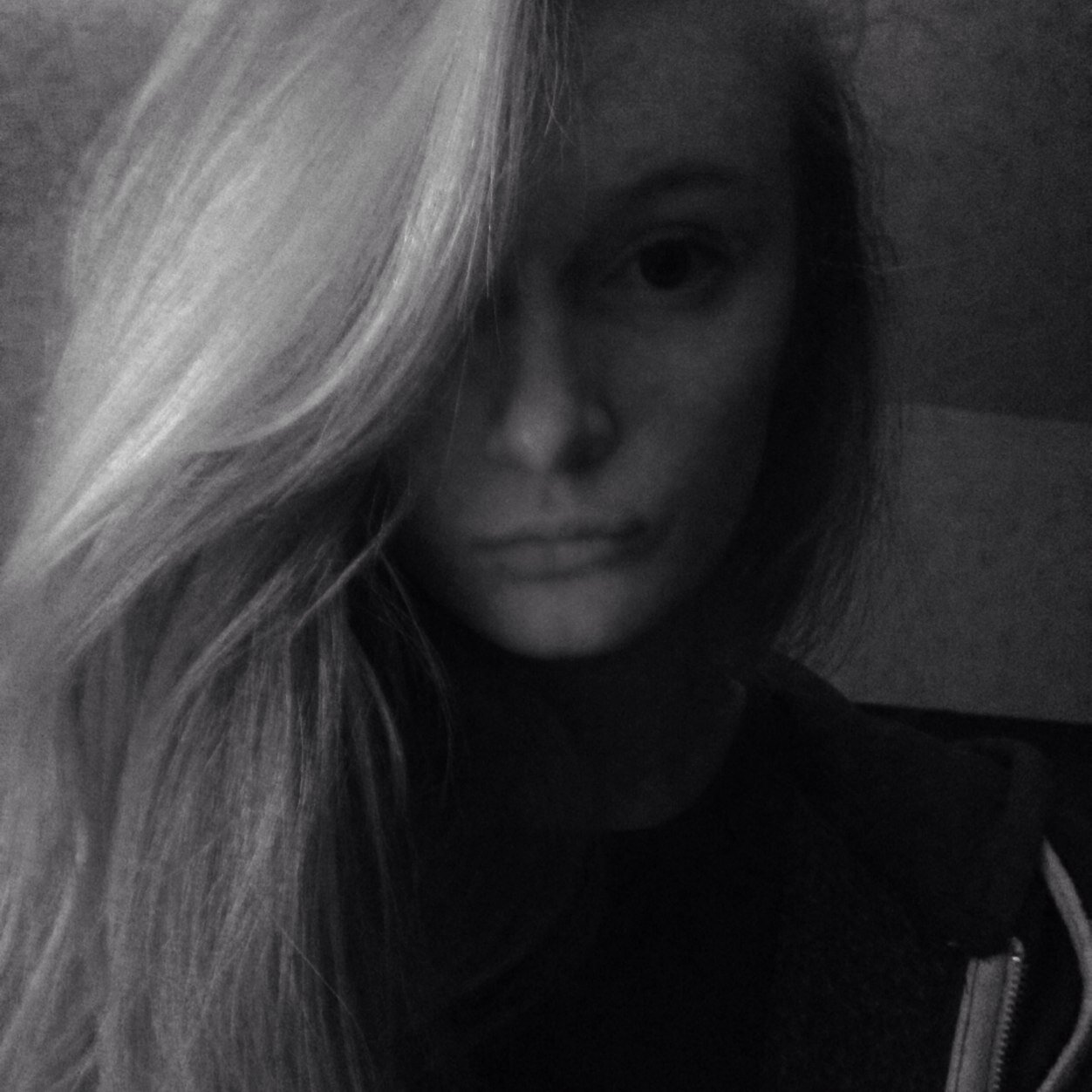 Instagram - DHONEY14 Snapchat - dani3ll333