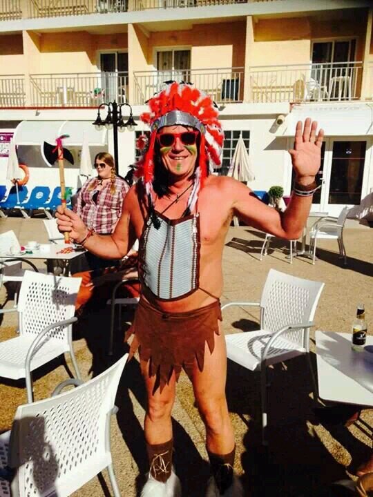 WhitingFox2012's profile picture. VERY NICE MAN WITH A NICE SHIRT.#LCFC TILL I DIE