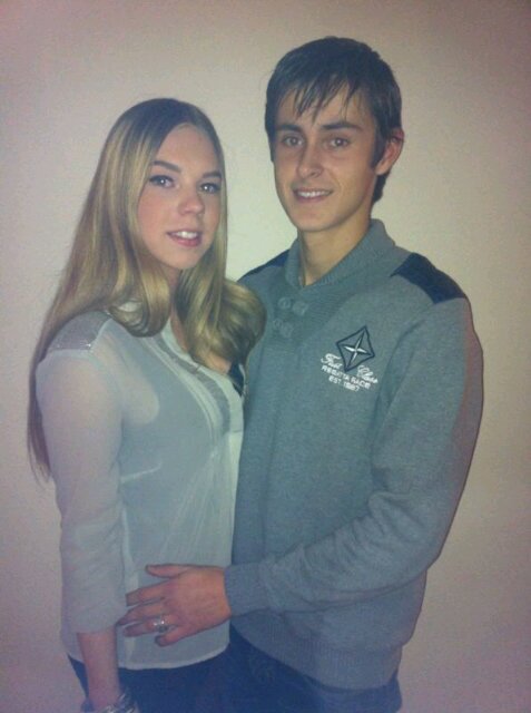 Loveyouu my love♥paulien♥ houvanje 241111 kuss @pauliennxx