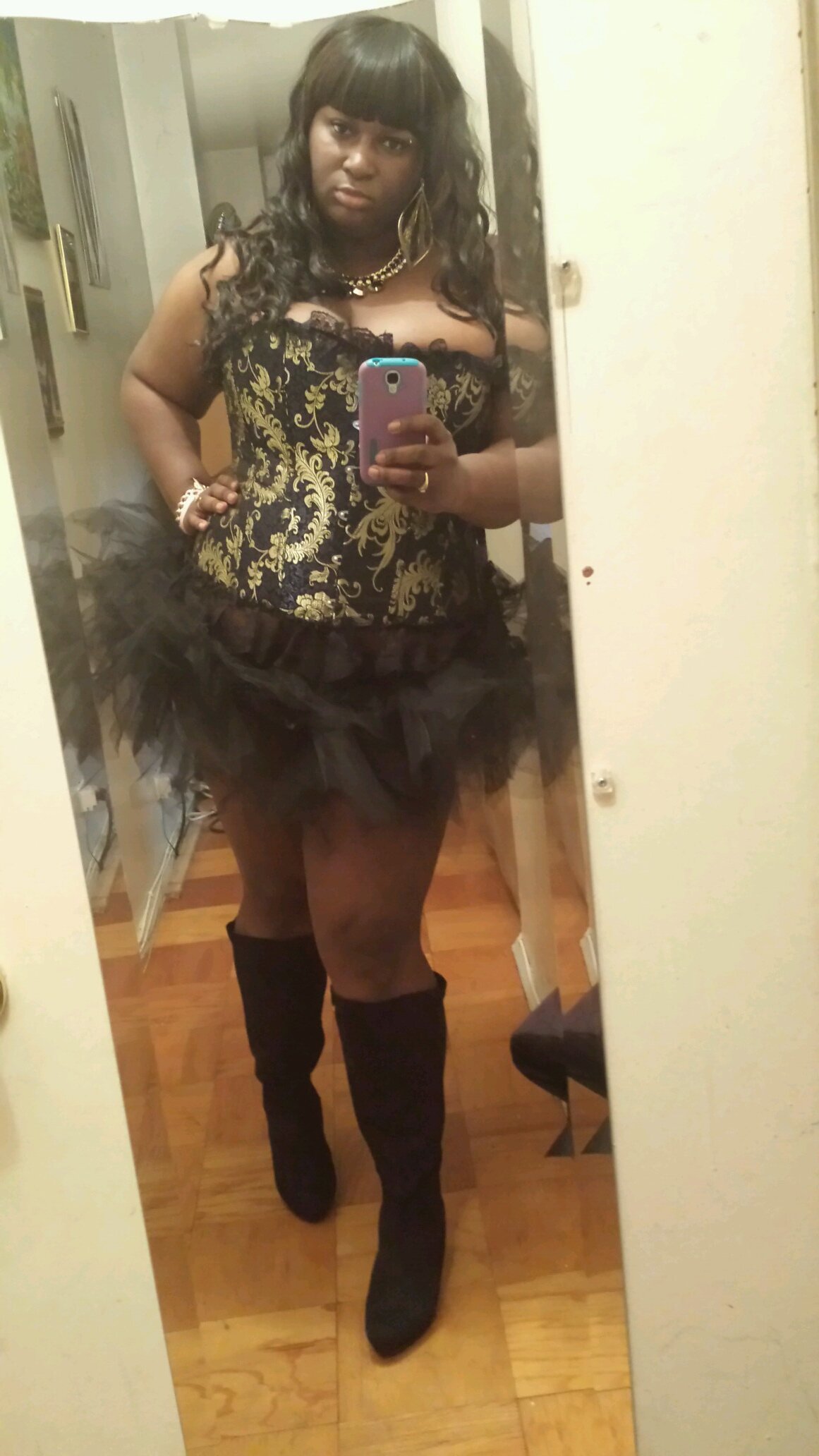 _freakyvirgo134's profile picture. Why she mad doe???