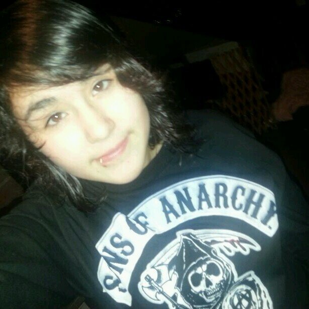 ShaeTheWanted's profile picture. i may look happy but honestly dear, the only way ill really smile is if you cut me ear to ear..