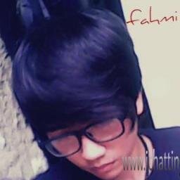 Hobby:main putsal dan maen gitar
=maen games
=jalan2 disore hari
=baca novel/komik
=maen band

my nomber hp 085962354265