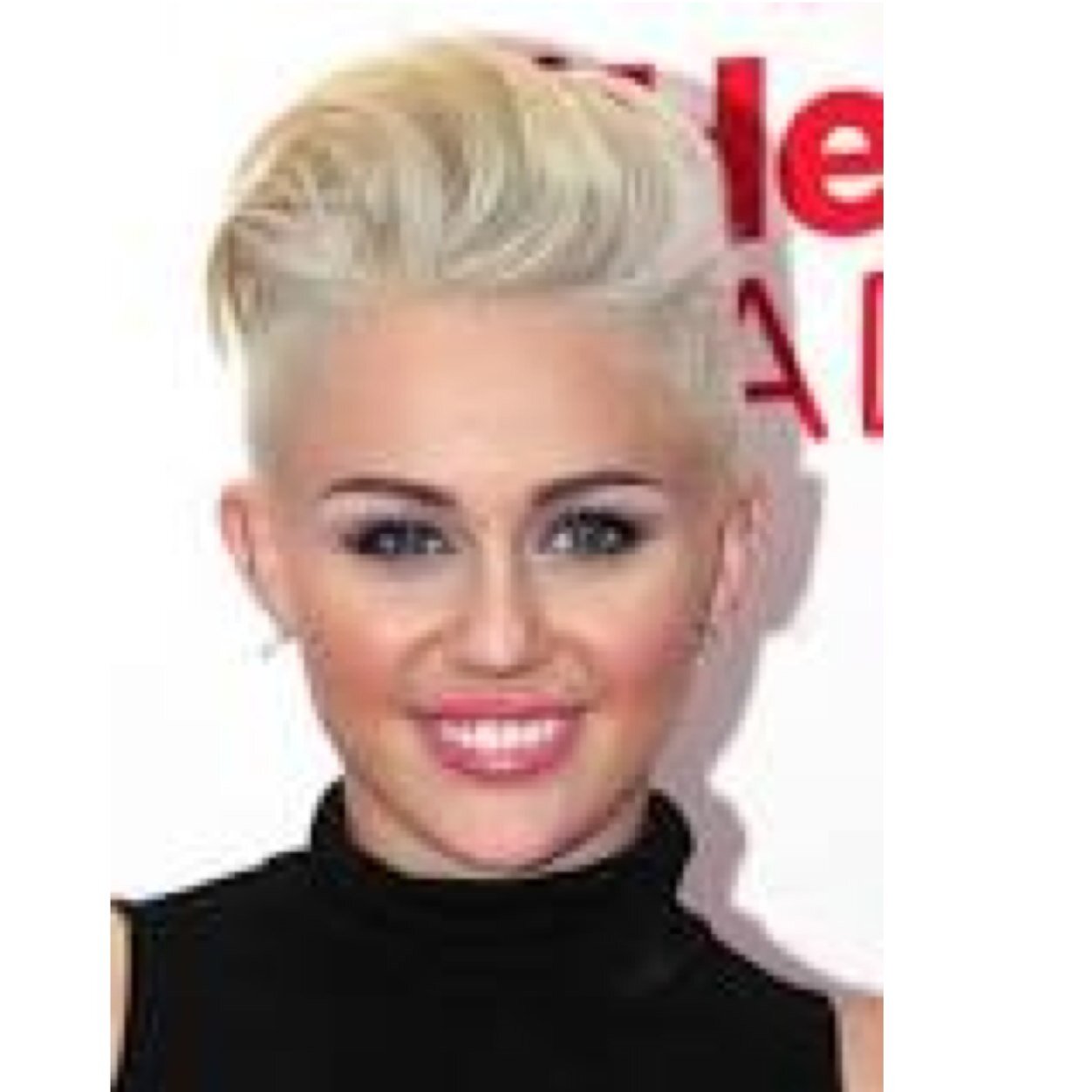 tytosanders's profile picture. @JustinBieber       @MileyCyrus.     @sergiokunaguero.                @selenagomez.                 @DavidSilva.     @LilWayne.                    @finallyMario