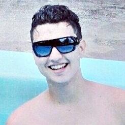 Coloque um ponto final em todas vírgulas que te incomodam ;)