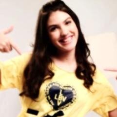 Eu te dou o meu coração ♥ @gigi_grigio @Sophia_Valverde respondeu no dia 01/01/2014