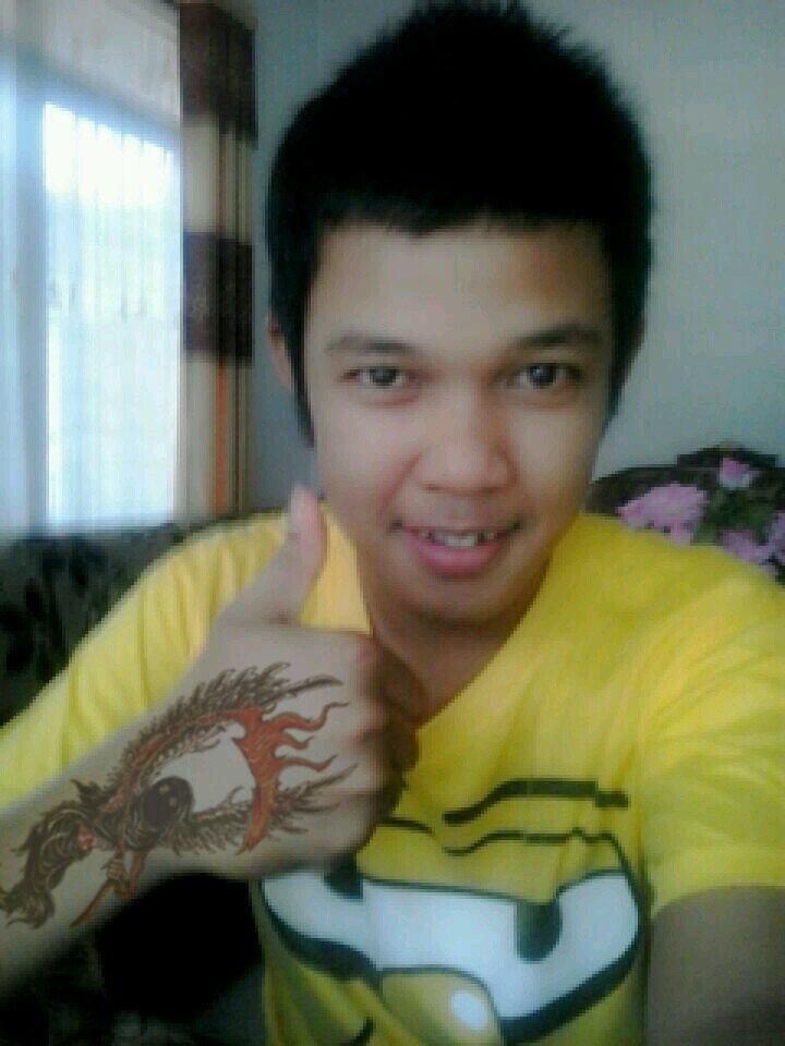 Simple boy with charming personalities :) | 75B431F3
