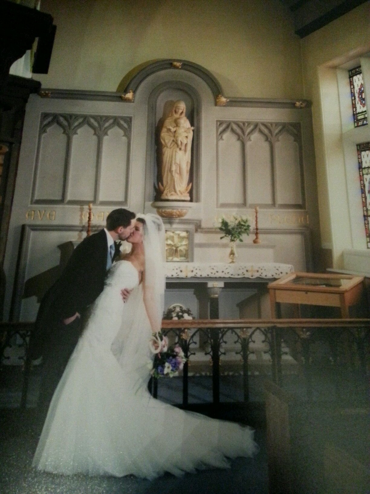 ealewis_'s profile picture. 