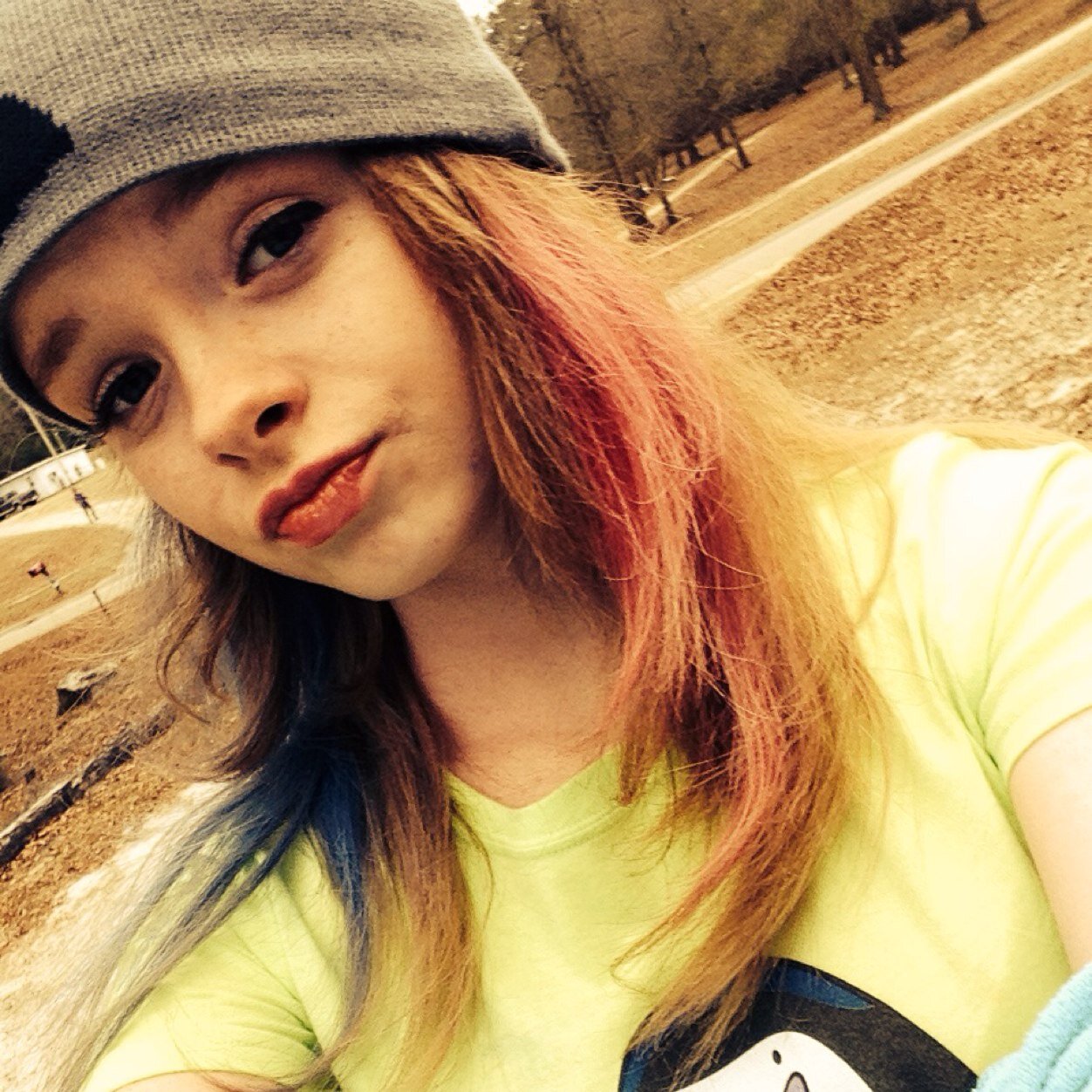 Swagg24_8's profile picture. Kik: badd_bittcch 
Snapchat: Him_sexy 
You dont have to duckibg like me idc loll but hiiii