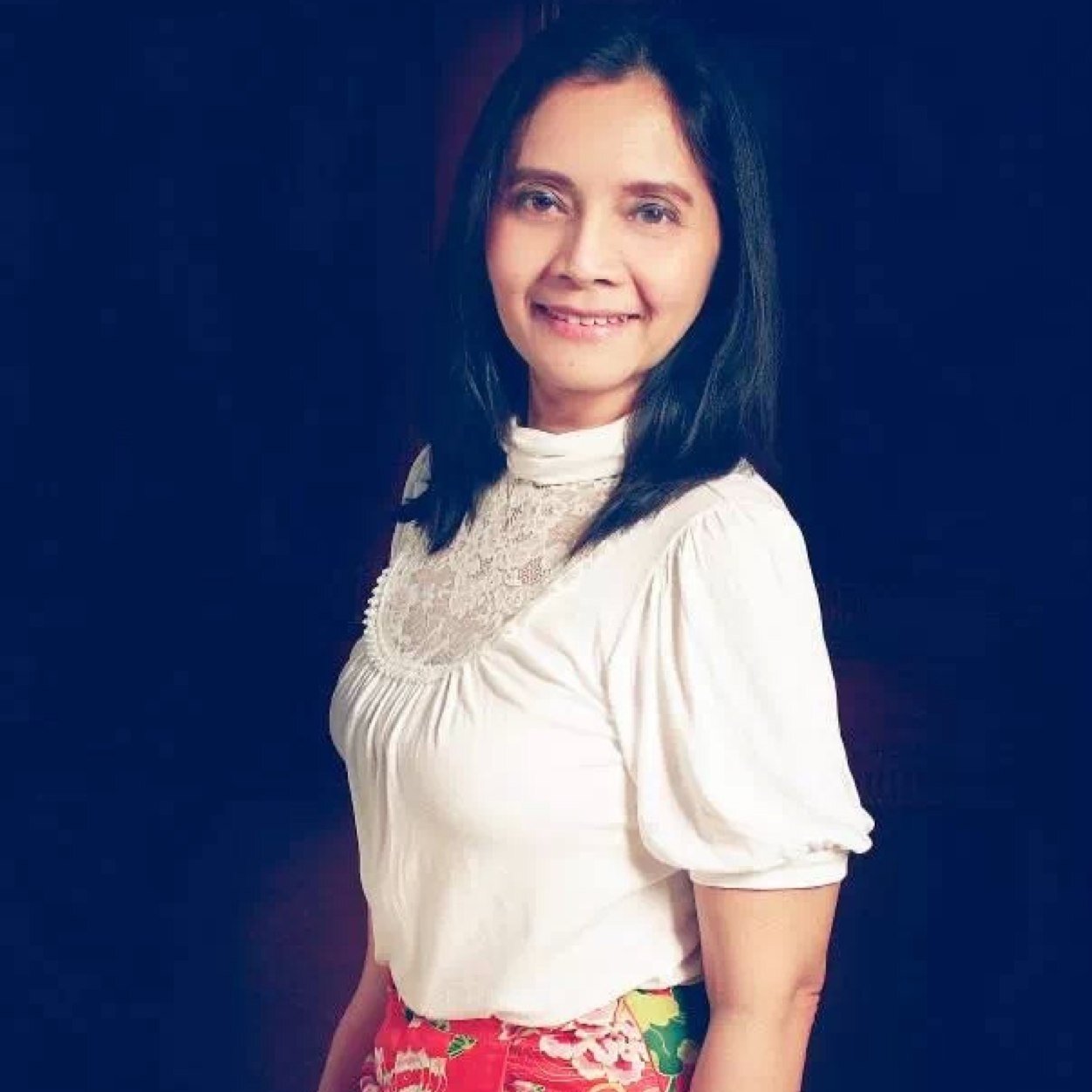 daughter, sister, aunt, yogi, educator, foodie, traveler