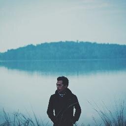 seller shoes pin: 2727709e/085364170313

architecture UR - Landscape Photographer '09 and play bass for @twelvemajestic