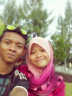 DninnII's profile picture. Wechat : BudakkBaik     Fb : Nur Adnin Najihah Do add okay :* engaged with muhammad bin azemi since 9.11.2013 untill now . thnks because follow me :)