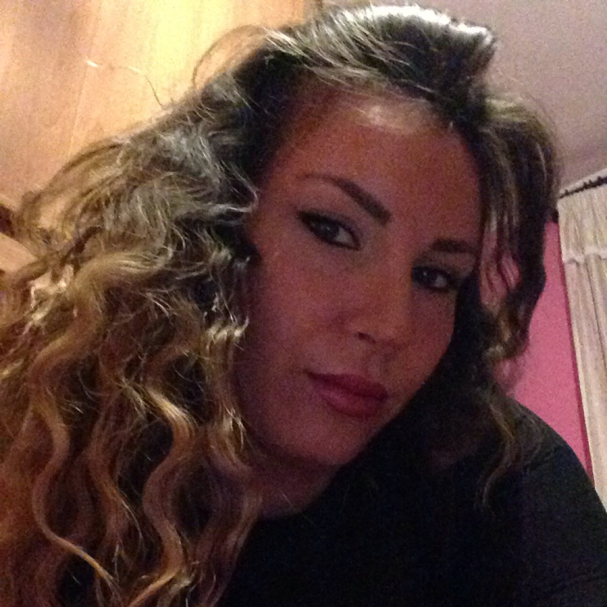 giu84sy's profile picture. 