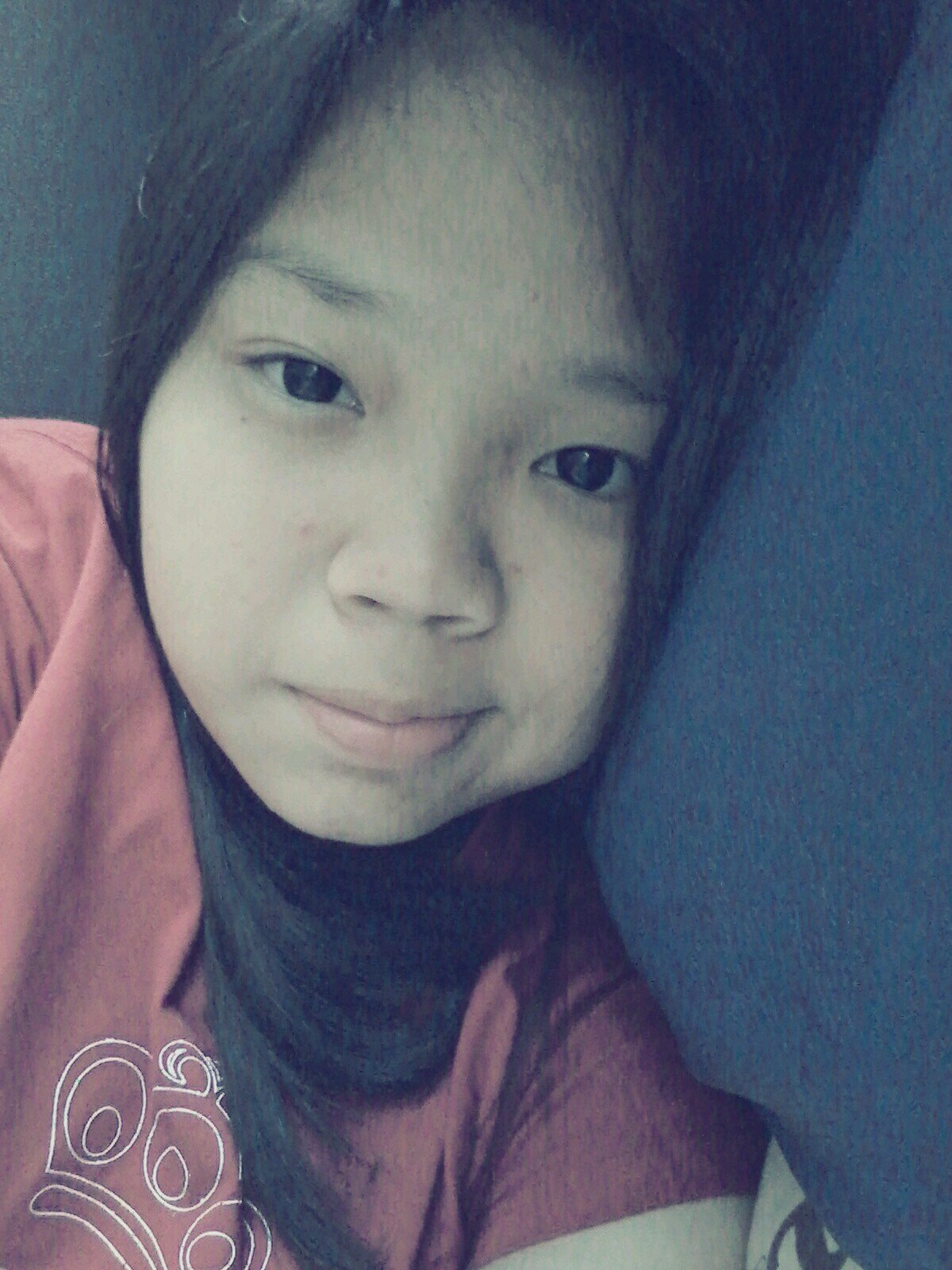 NikkiAbriani05's profile picture. No matter what happened,live keeps going on. |LH's ♥