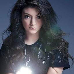 Lorde love is impossible not to love. royals music of my life! @ lordecrew 3 3