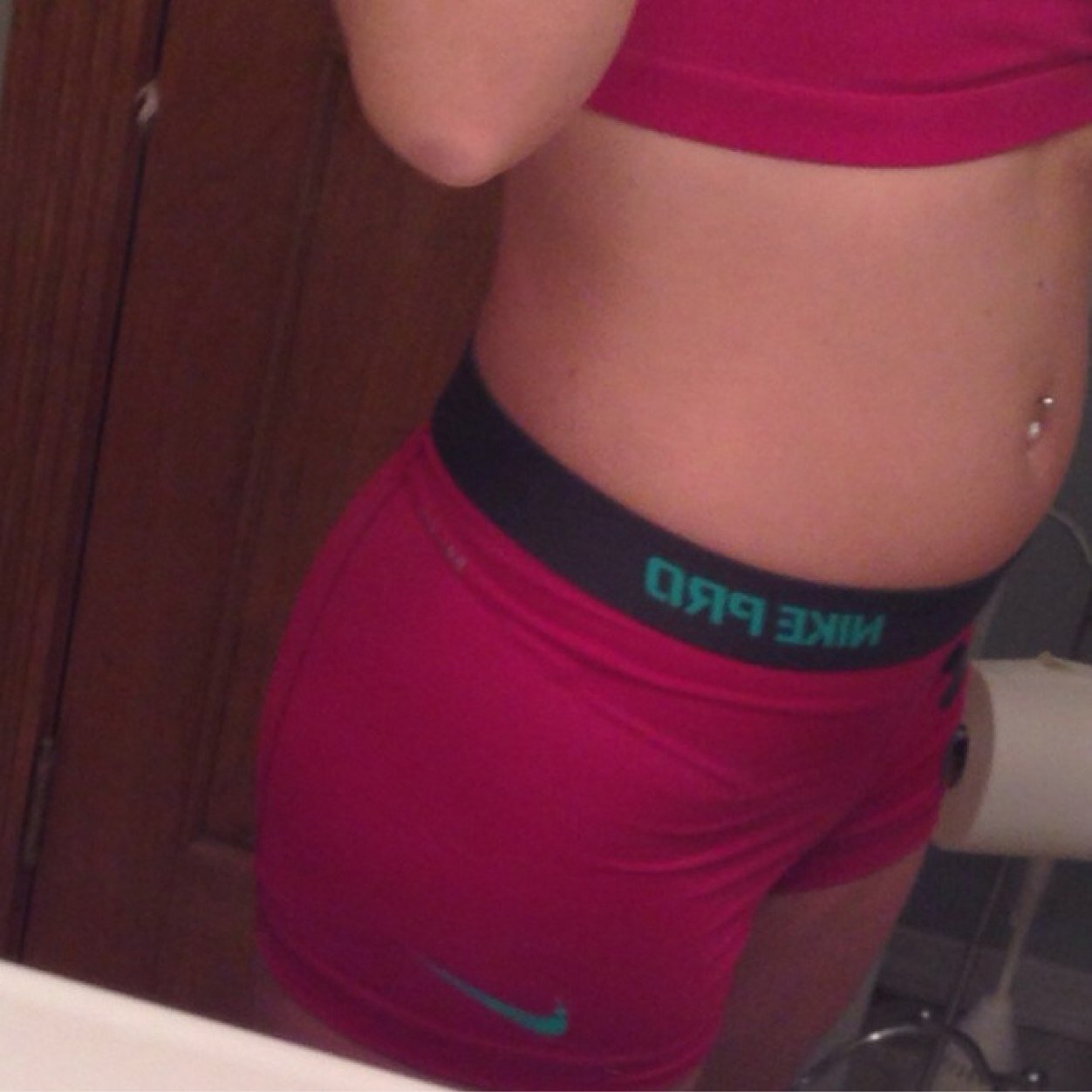 hungry_4health's profile picture. 18. 2014 is my time to shine✨ SW/HW: 148. GW: toned and happy