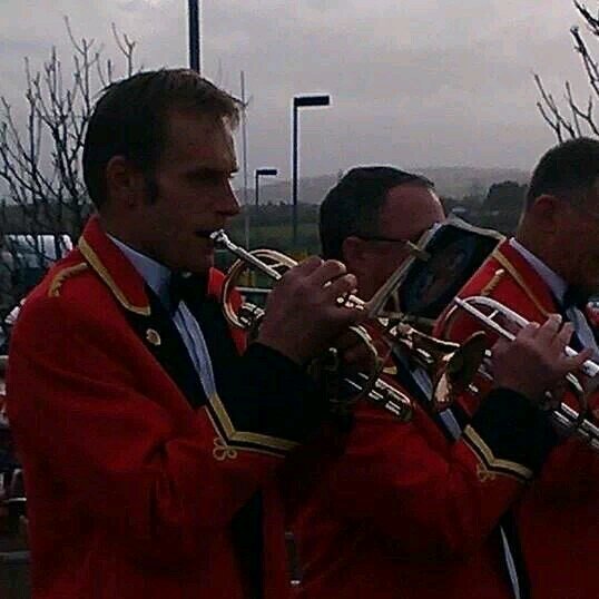 Dairy Farm Manager at Riverford Farms. Playing my cornet with confidence and loving it. Life's getting better.