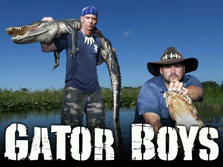 my goal in life is to be a herpitologist/gator wrestler/animal rescuer/animal researcher the mitten