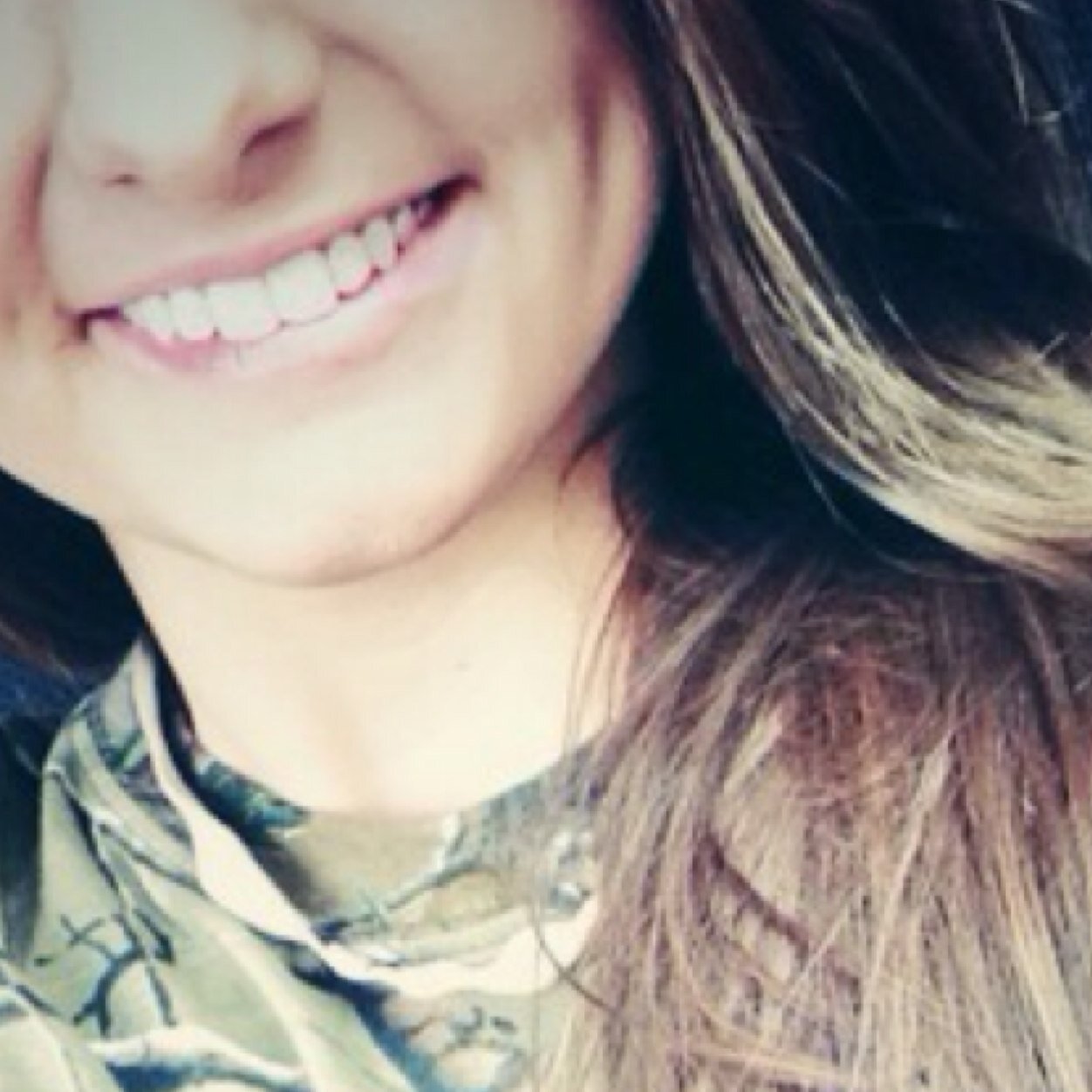 Hunting. Fishing. Jackdaniels. Boobs. Sexxx. I can probably out drink you, js. brunette babe, but a flirt above all. •avi is me•