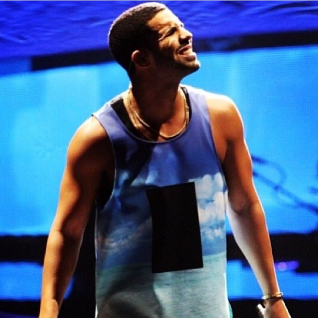 drakesbxtch's profile picture. 