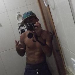 sinta a a vida como a brisa do mar, viva a vida como se fosse uma onda passageira