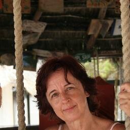 Hija, hermana, madre y ante todo enamorada de la vida.