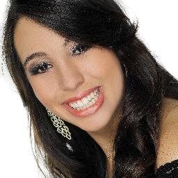 Não tenho tempo pra mais nada, ser feliz me consome muito.