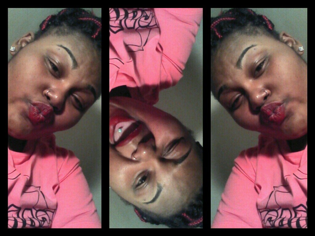 SINGLE | ♀+♀= ♥ | My loyalty , love & consistency is all I have ..