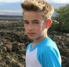 OFFICIAL BACKUP Account owned and operated by Orlando MG | 10 Year old Singer/ YouTuber http://t.co/AeowjJxjiX | Contact johnnyobooking@gmail.com