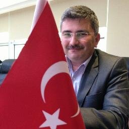 AÜ.Kamu Yönetimi - Mali Müşavir* Bağımsız Denetçi - 2014-2019 Samsun Büyükşehir Belediye Meclis Üyesi -  Gazeteci Yazar-Borsa Araştırmacısı