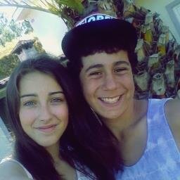 Amo a minha melhor amiga Ines Lima 3 :3 .