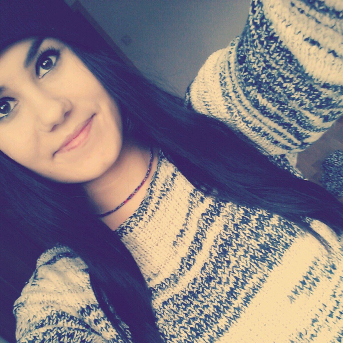 whatsupniallbro's profile picture. I don't love Niall bc he is in 1D I love him bc he is who he is.He's funny,has a nice smile&Definitely a good personality.He is a normal guy.