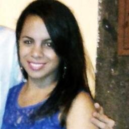 Uma São Paulina cursando Administração e amando Deus a cima de todas as coisas.