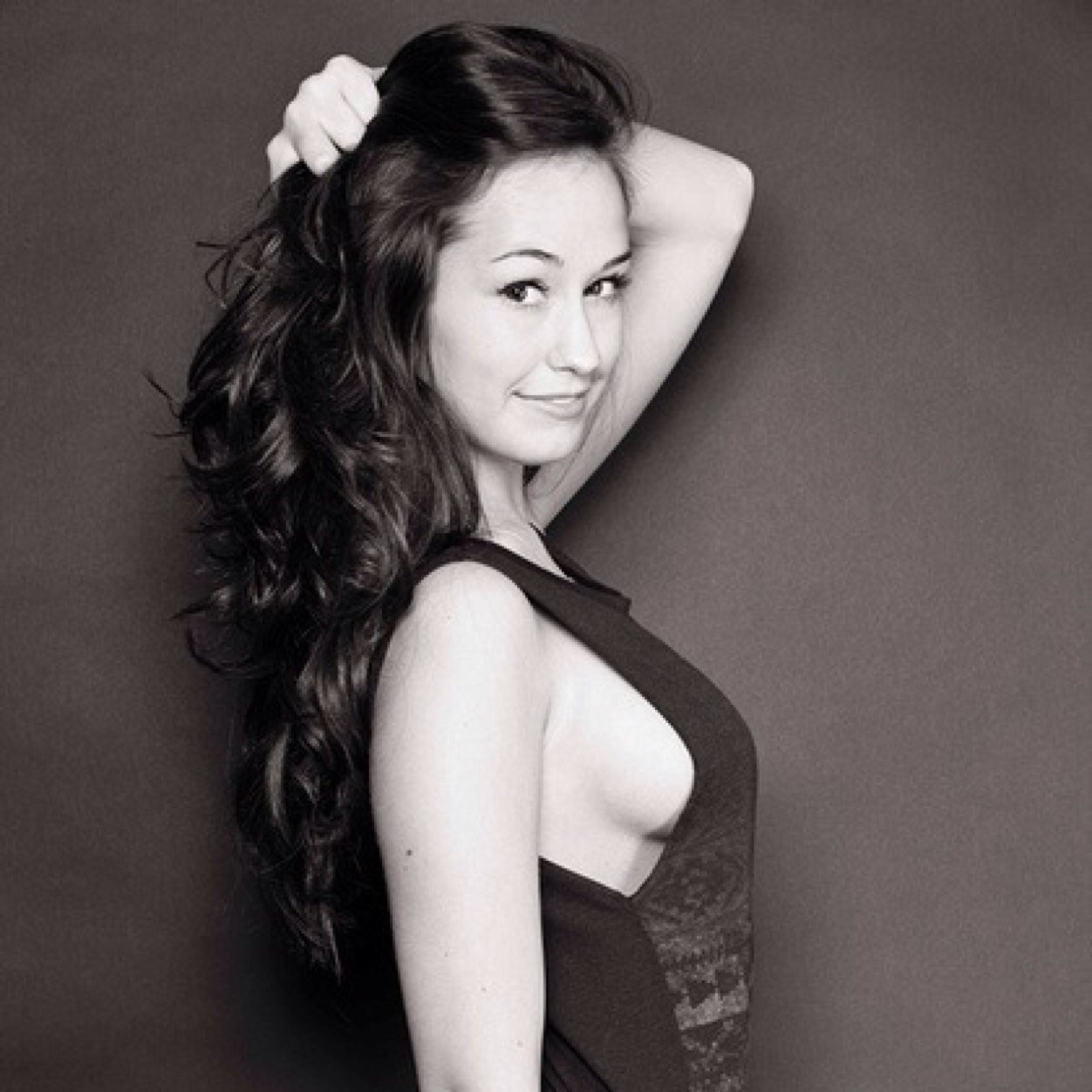 Tee Box Tour Miss December 2014 Calendar Model.