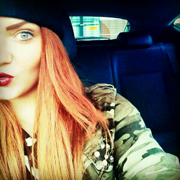 Be beautiful if you can, wise if you want to, but be respected.. That is essential ♈̷̴