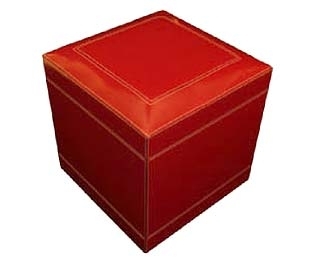 Revestimento em couro, móveis, cabeceiras de cama e objetos de decoração e acessórios para escritório.
