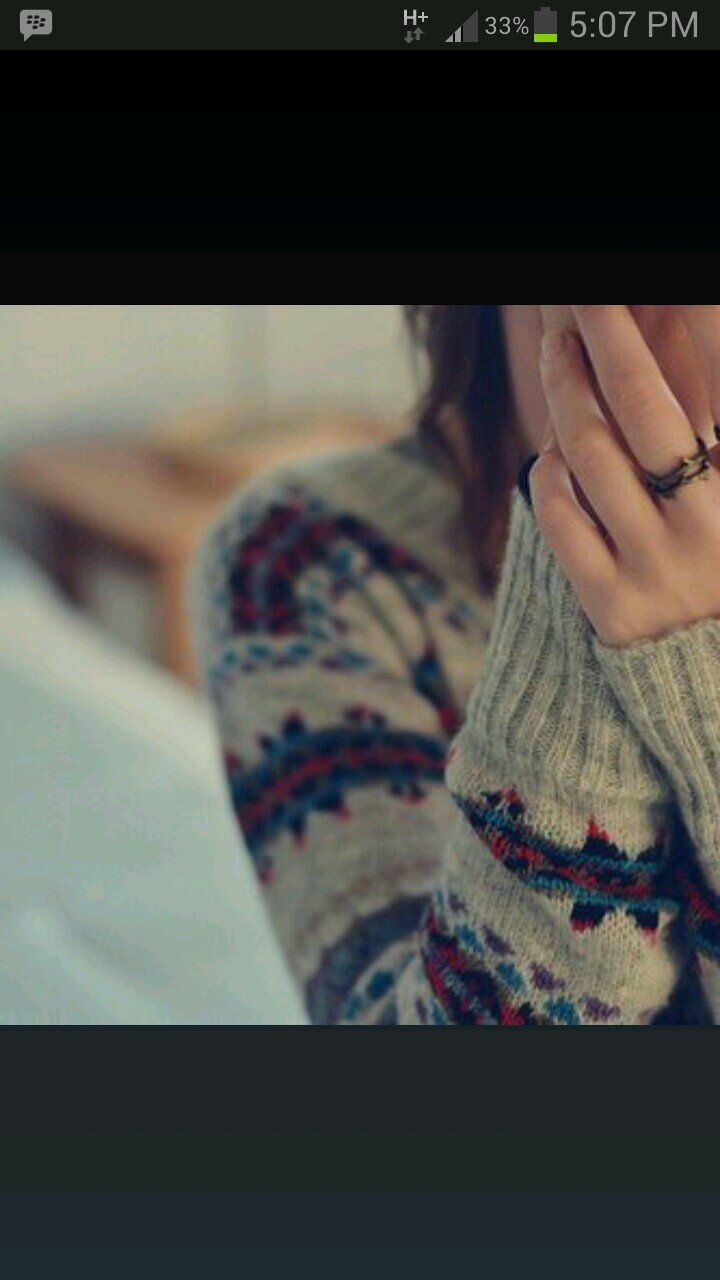 ‏حسابي الاول @ghado1414o تقفل ف تابعوني هون ♡♡
