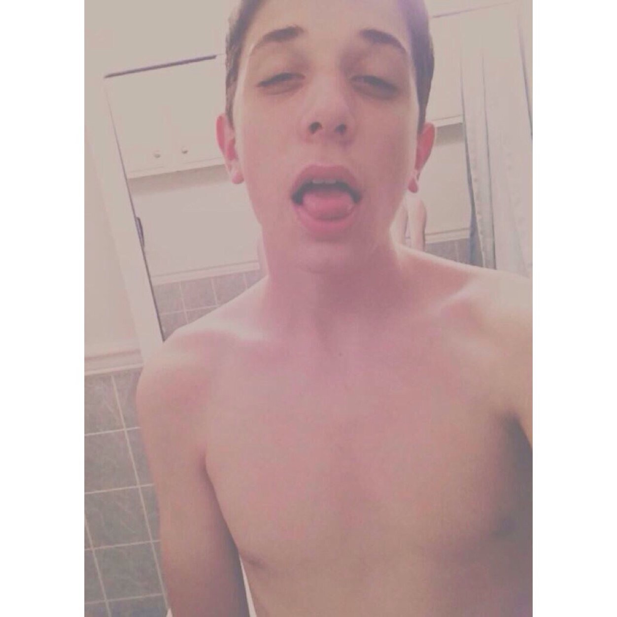 rxdstin's profile picture. 