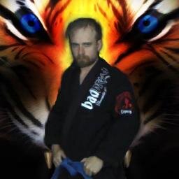 darran_jay's profile picture. Martial art crazy, fun and friendly person on a quest for self improvement.