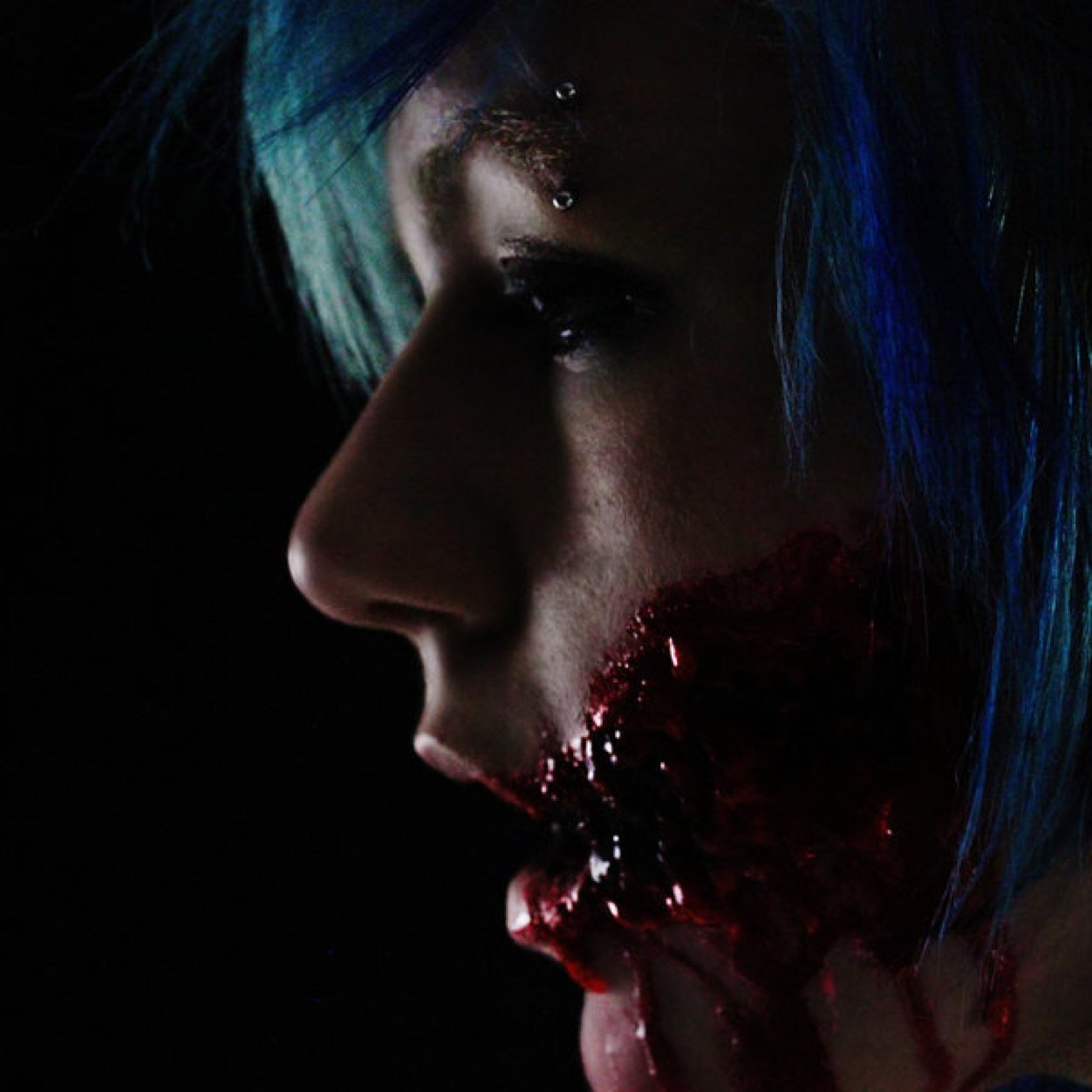 im the demon thats in your head as you sleep your nightmares going insane. (17-RP-gay)