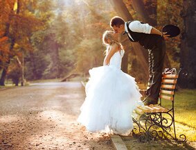 We have a mission! To raise funds for a sleek, vibrant & functional wedding planning website through our crowdfunding campaign. Contributions, RT are welcome!