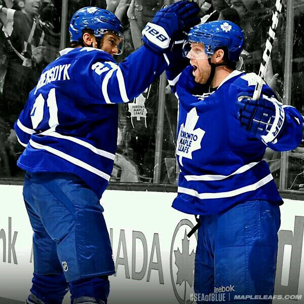 The Official Account Of The Toronto Maple Leafs Bringing You Up To The Minute Stats and Updates #TMLtalk #leafs