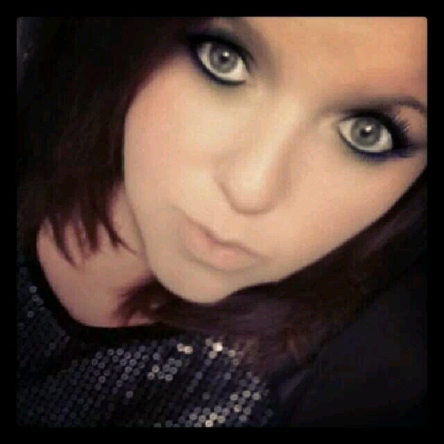 OneAmazinBytch's profile picture. Love me or hate me, it's still an obsession😘😘✌️