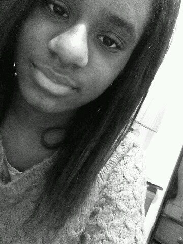 LuMolamba's profile picture. follow new account @CMolamba :-*